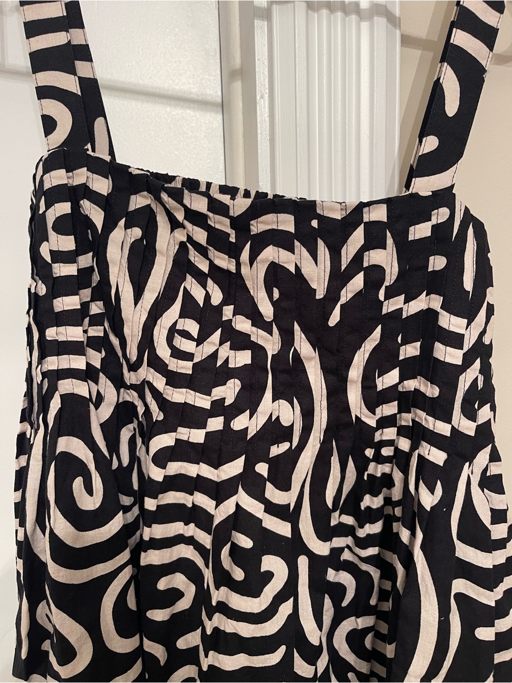 Banana Republic Black and Cream Abstract Mini Dress - Picture 3 of 4